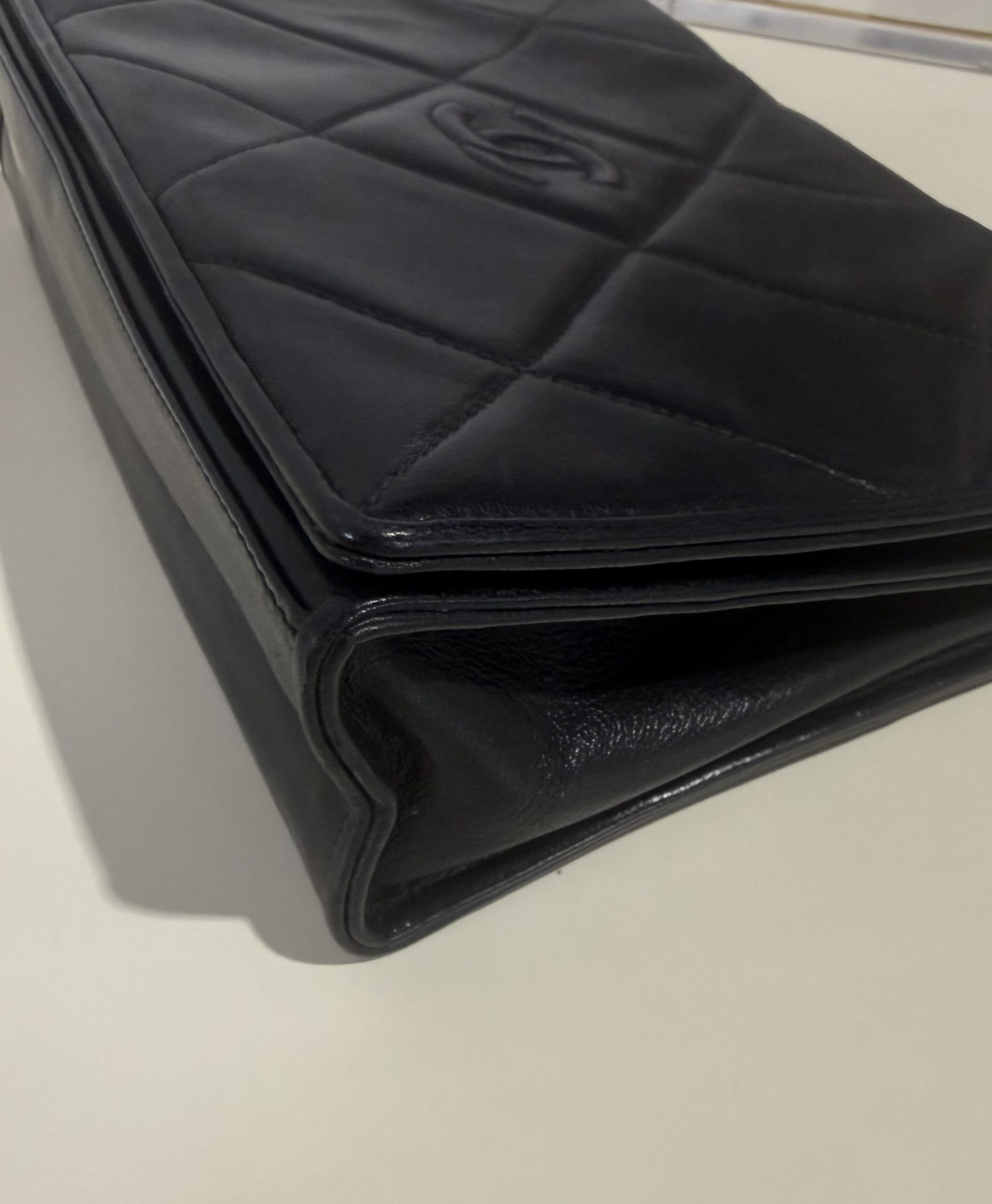 Bolso Chanel vintage - Imagen 9
