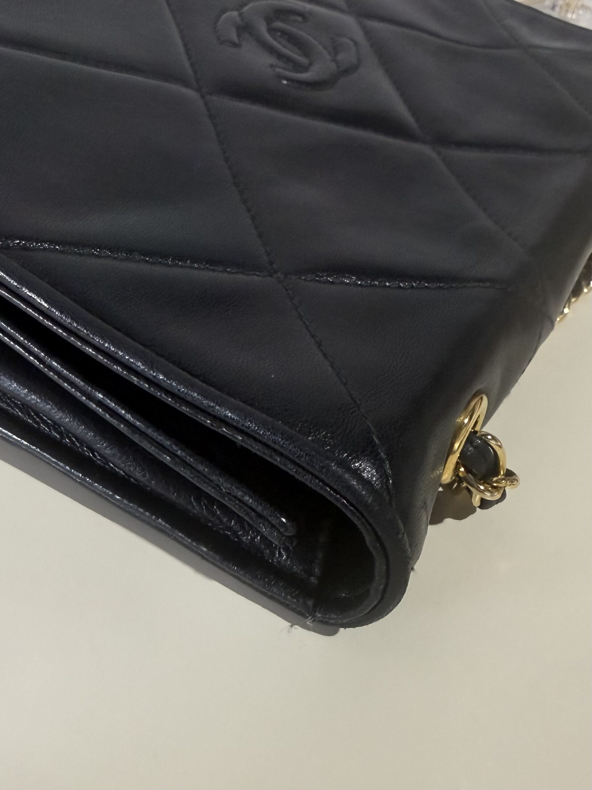 Bolso Chanel vintage - Imagen 8