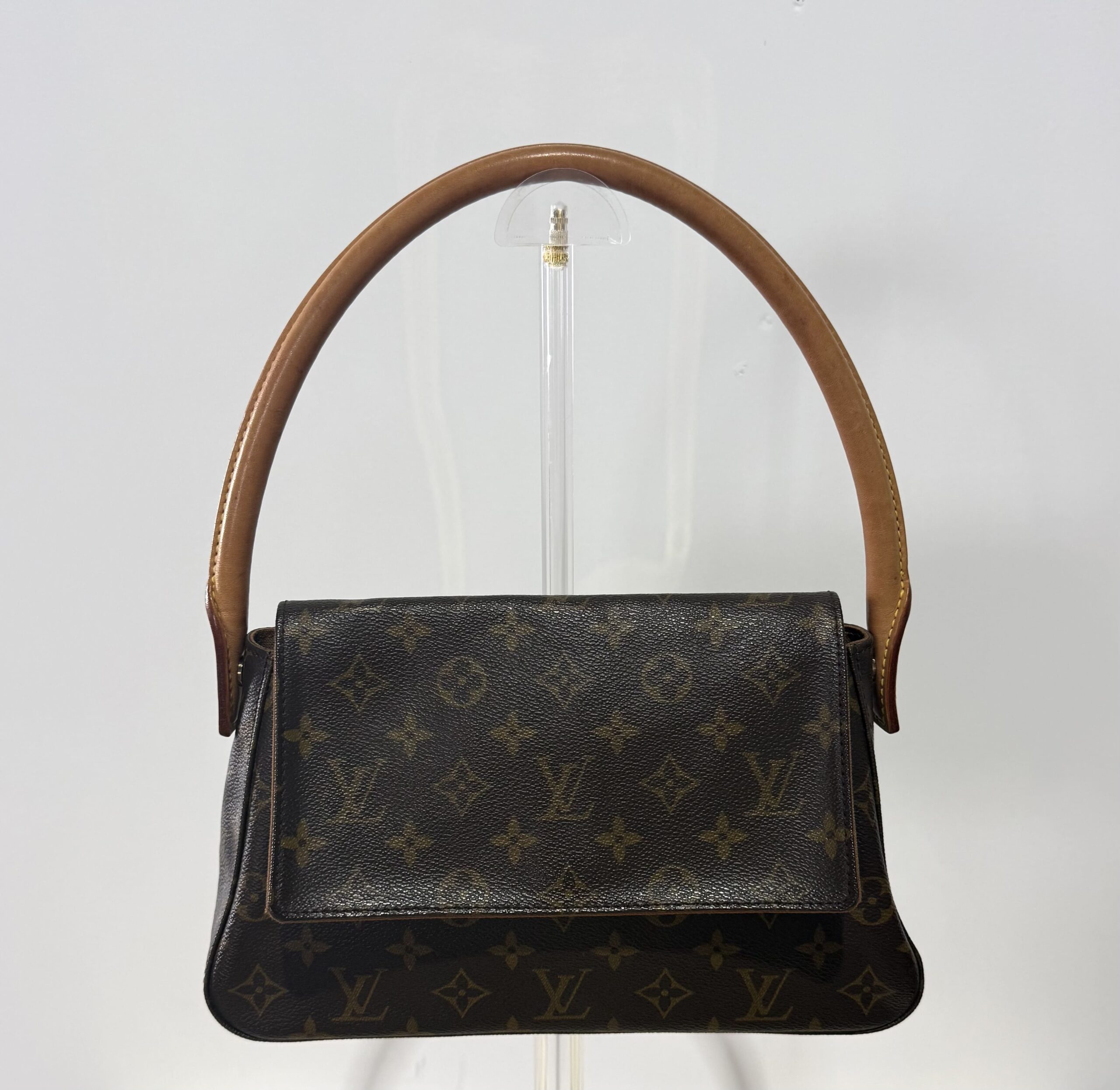 Louis Vuitton Mini looping
