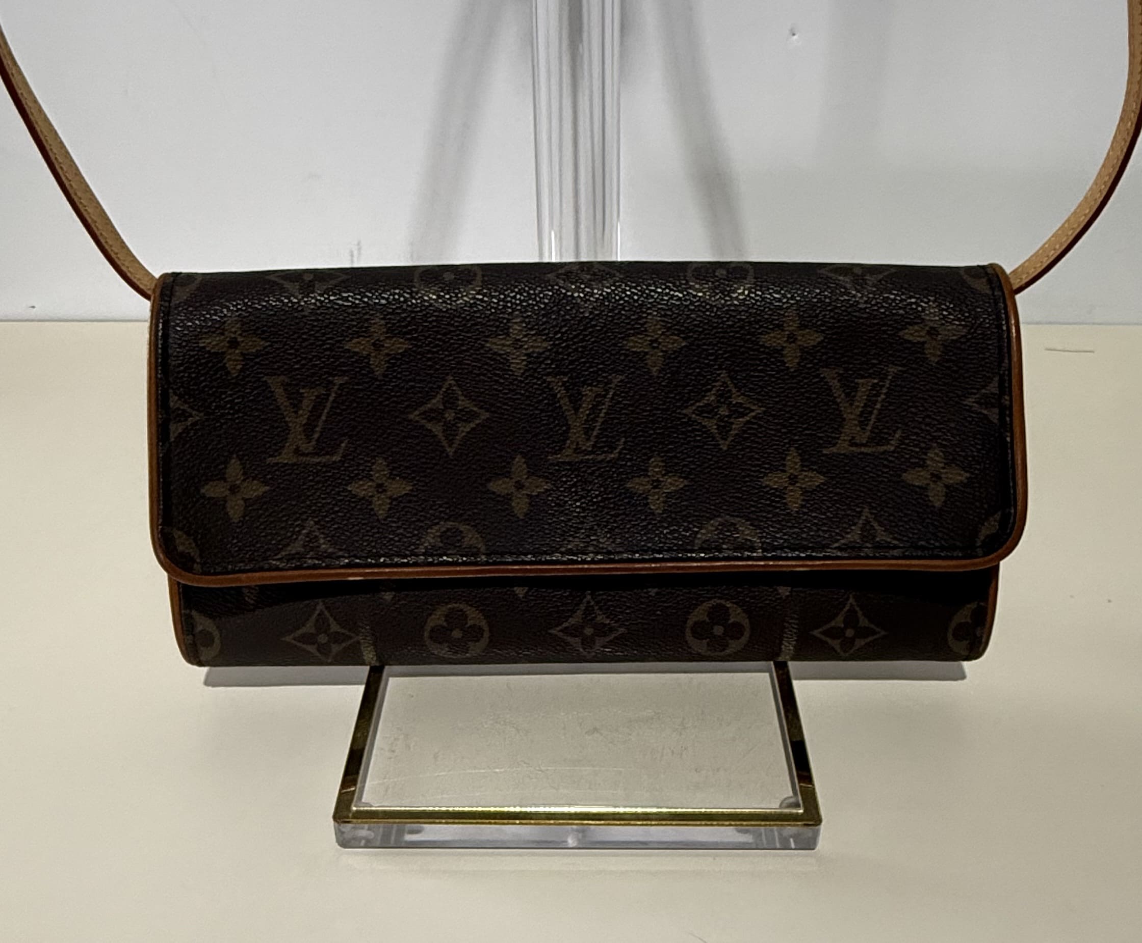 Louis Vuitton Pochette Twin PM original