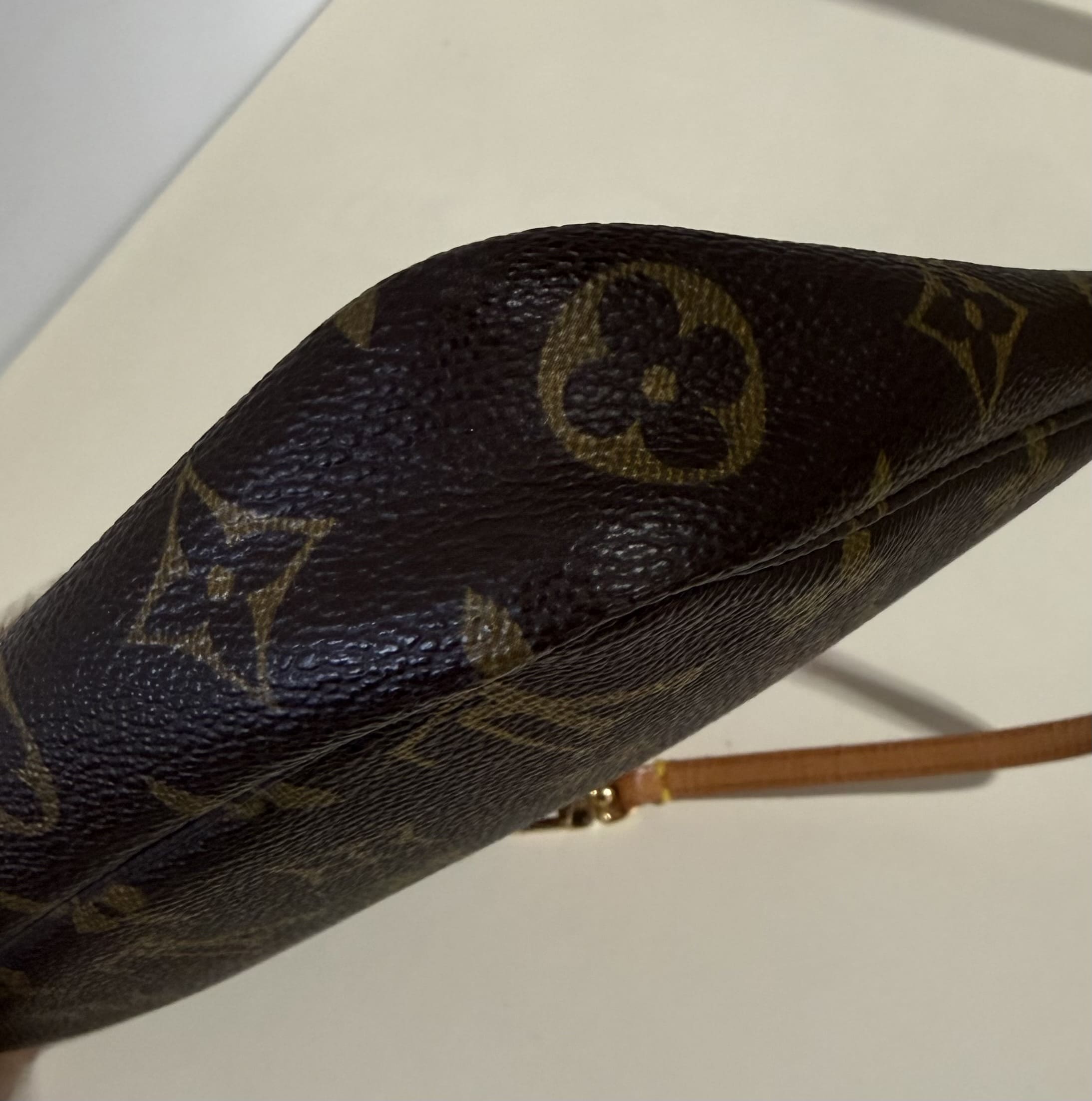 Louis Vuitton Pochette II - Imagen 11