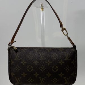 LOUIS VUITTON POCHETTE IV