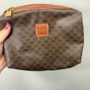NECESER CELINE