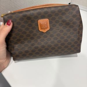 NECESER CELINE