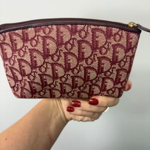 NECESER DIOR