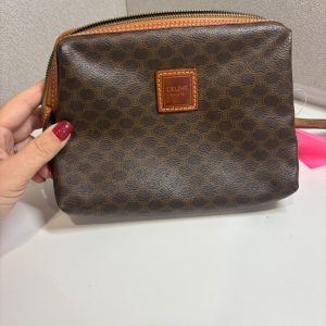 NECESER CELINE