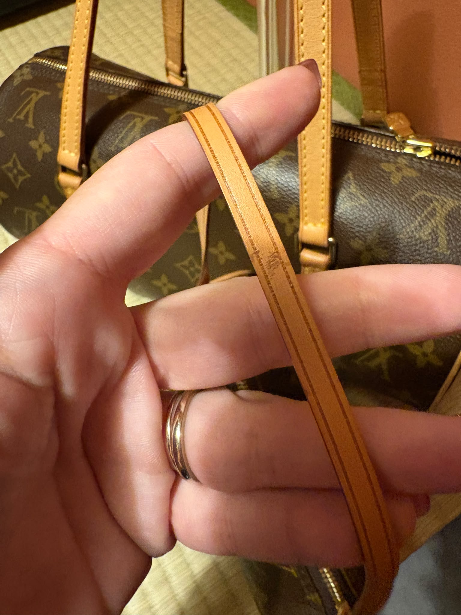 Louis Vuitton Papillon 30 Monogram con Mini Papillon - Imagen 4