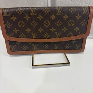 Louis Vuitton Pochette Twin GM Monogram