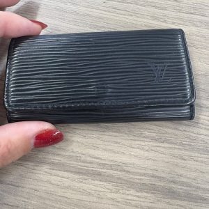 LOUIS VUITTON PORTALLAVES EPI NEGRO