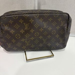 Louis Vuitton Trousse Toilette 28 Monogram