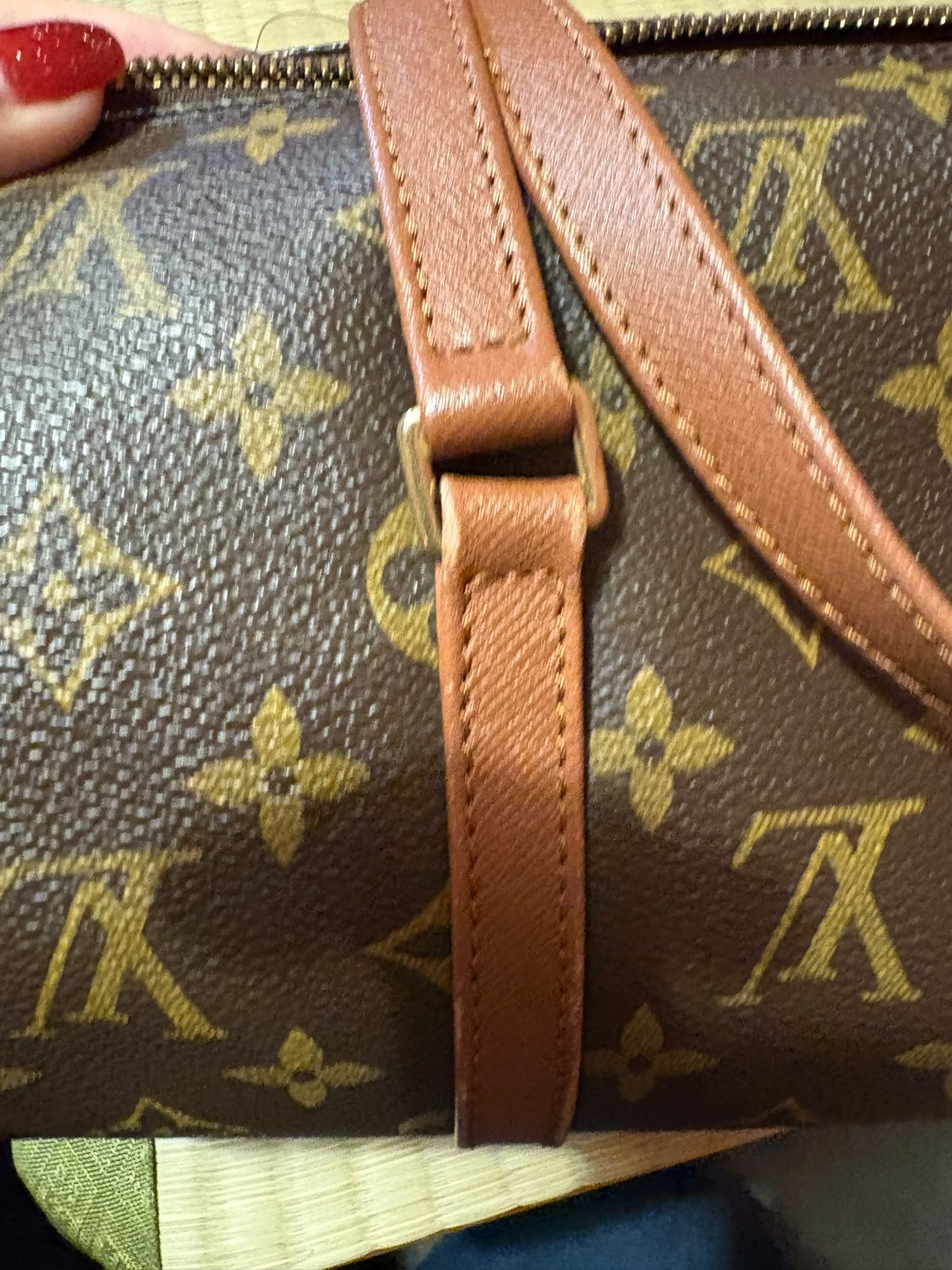 Louis Vuitton Papillon 30 Monogram (Old Model) con Mini Pochette - Imagen 17
