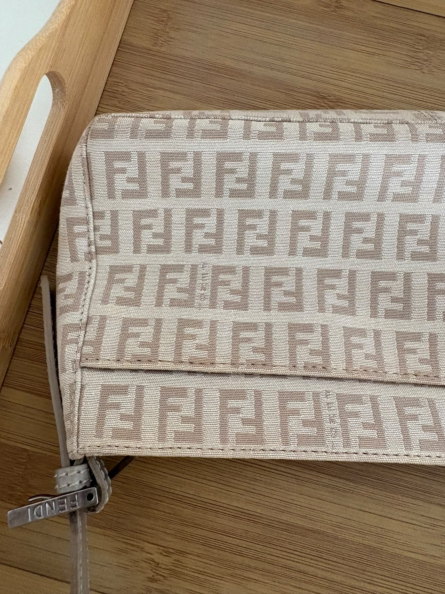 Fendi Zucchino Shoulder Bag Beige - Imagen 12