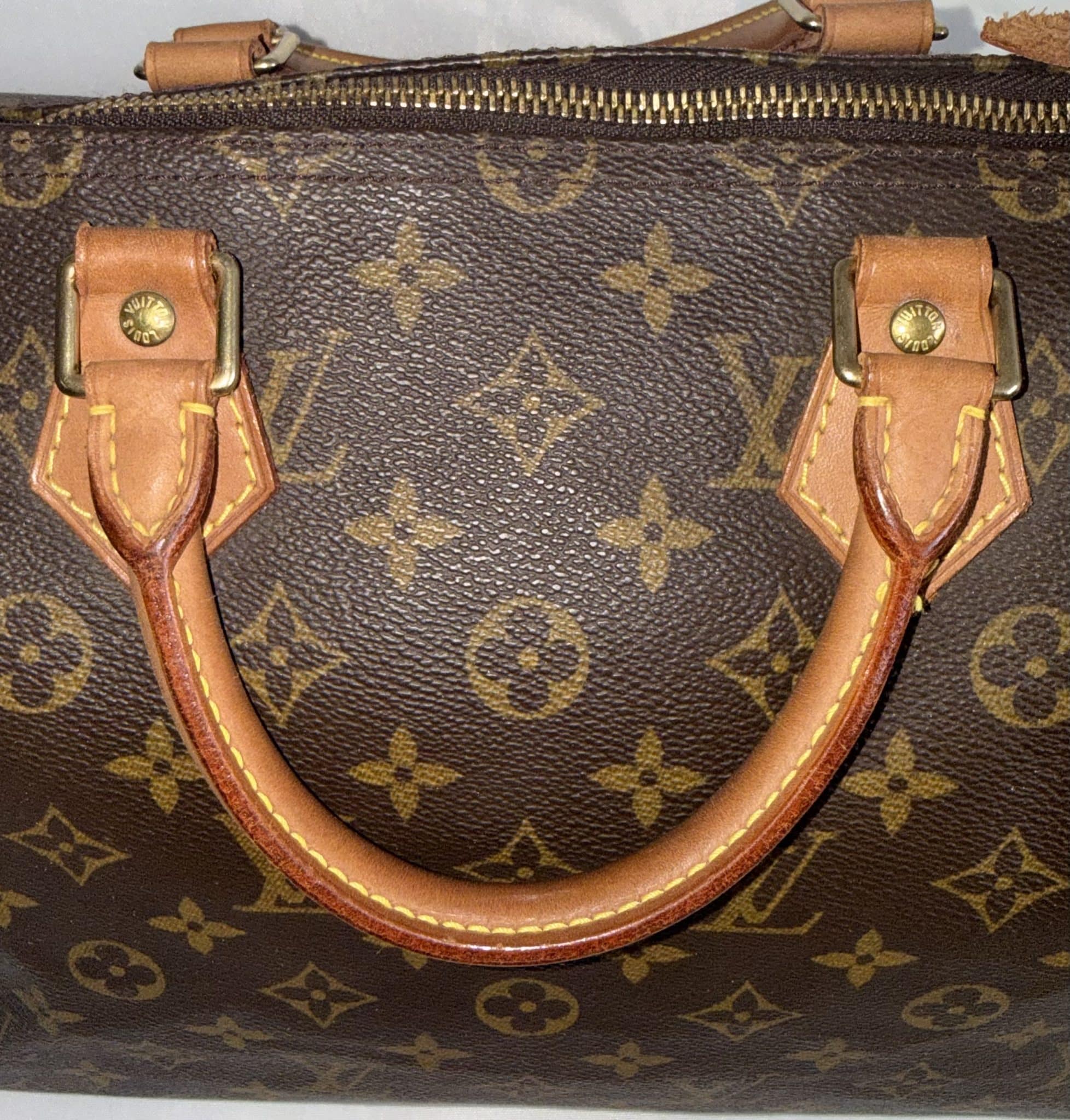 Louis Vuitton Speedy 35 Monogram - Imagen 9